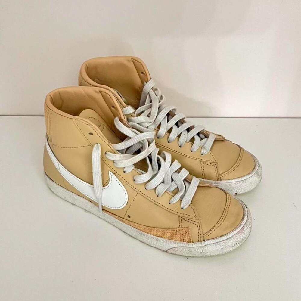 tan nike blazers